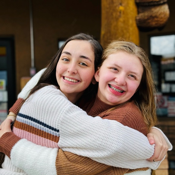 Meet your Posher, Lillian - Picture 7 of 12